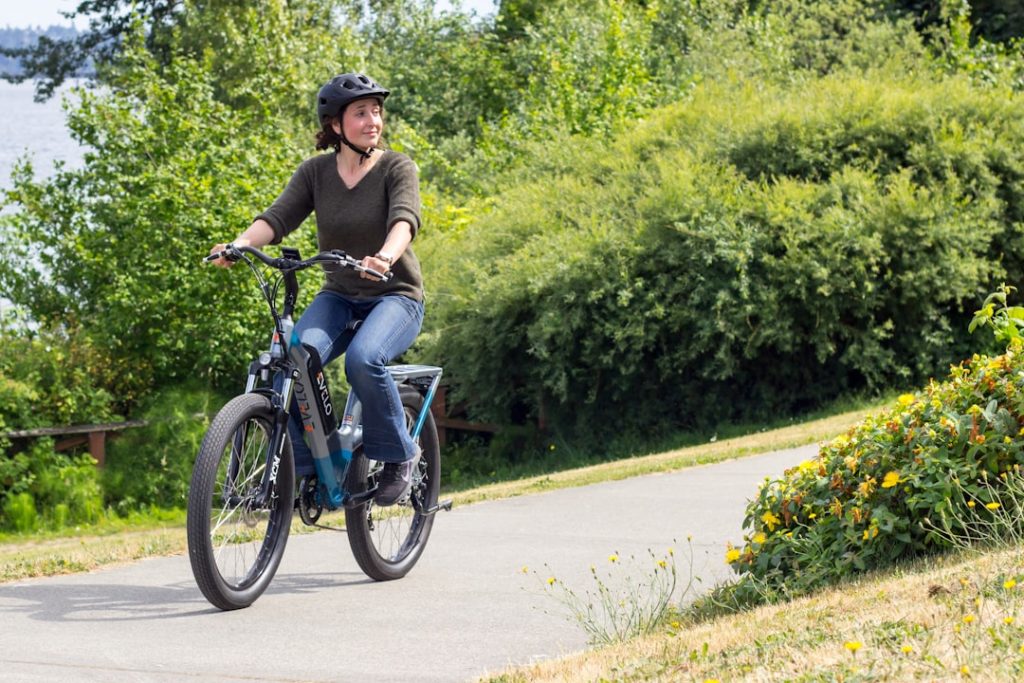 découvrez notre gamme de vélos électriques alliant performance, confort et durabilité. profitez d'une expérience de conduite inégalée tout en préservant l'environnement. explorez nos modèles adaptés à tous les besoins et libérez-vous des contraintes du transport urbain.